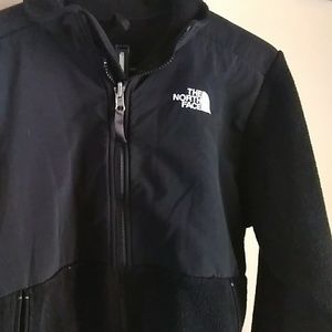 The North face boys size large zipper jacket
